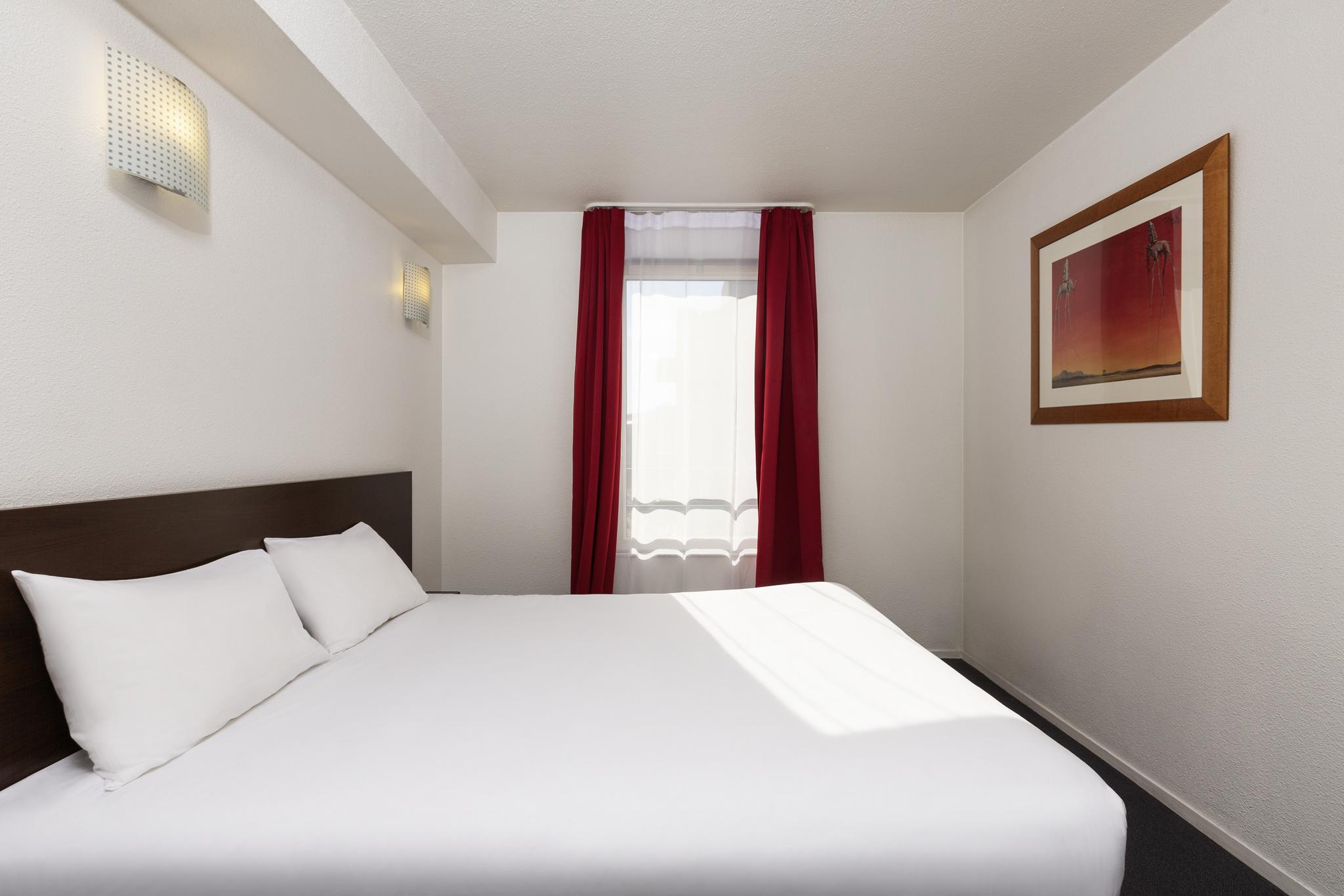 Aparthotel Adagio Access La Defense - Leonard De Vinci Courbevoie Exterior photo