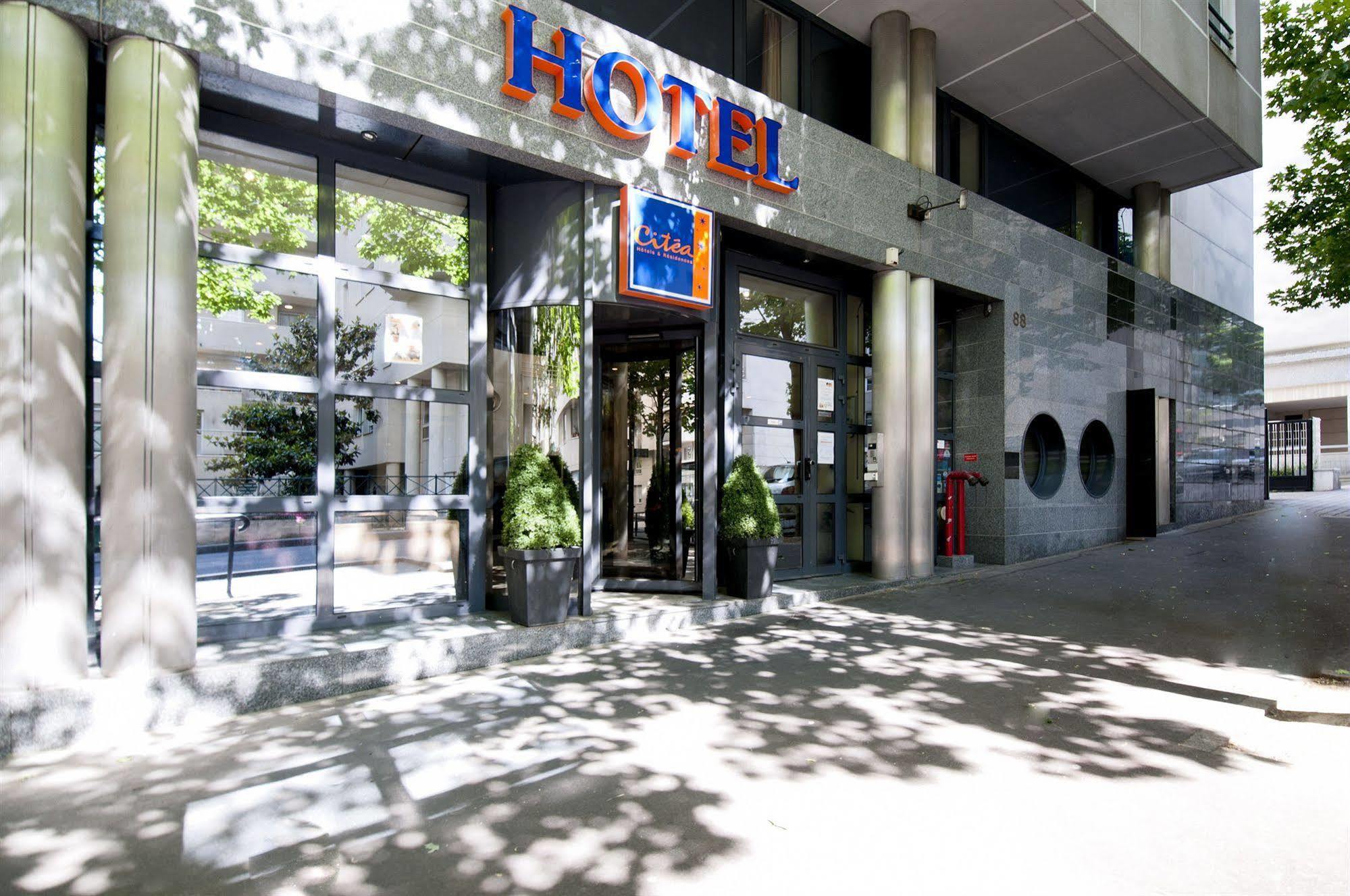 Aparthotel Adagio Access La Defense - Leonard De Vinci Courbevoie Exterior photo